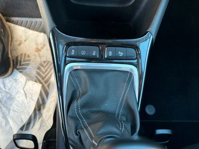 Fahrzeugabbildung Opel OPEL Crossland  NAVI KAMERA LANE