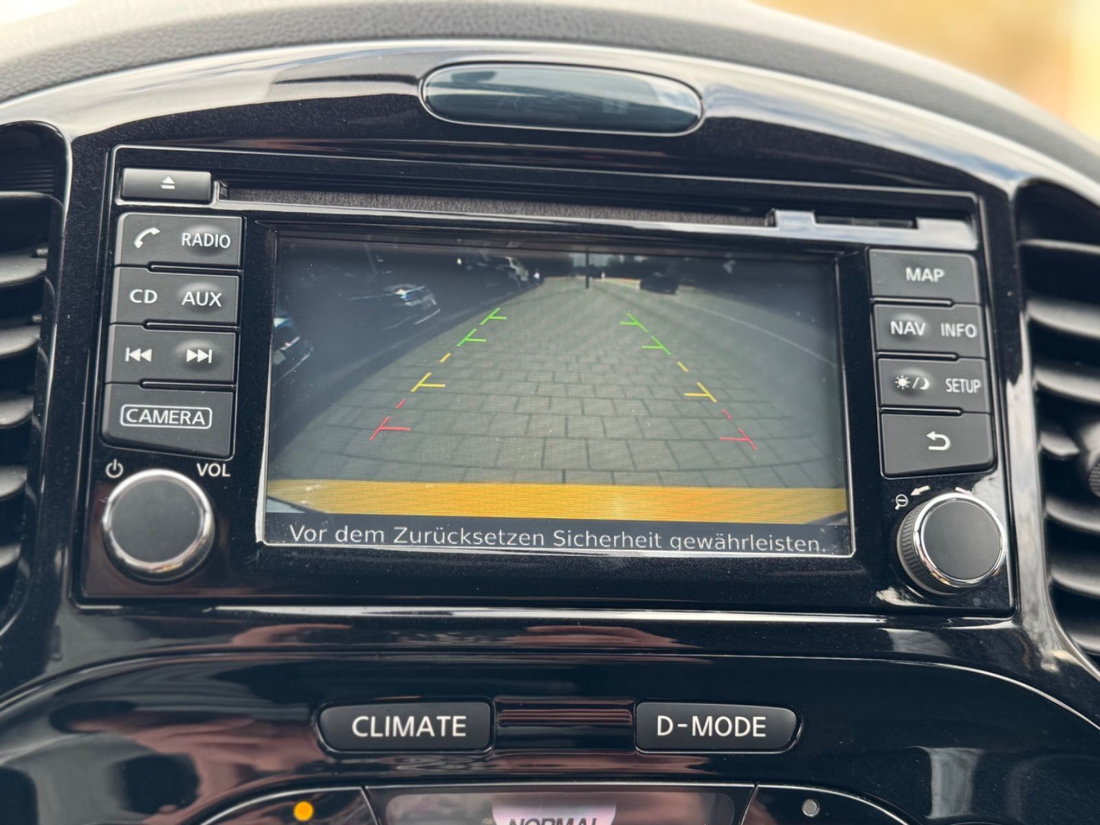 Juke*AHK*Temp*BT*Klimaaut.*Nav*Alcantara*Kamera*