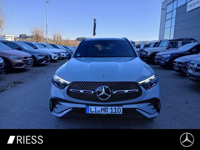 Mercedes-Benz GLC 300 AMG+PANO+AHK+HUD+DISTR+KEYL+BURM+DIGI L+