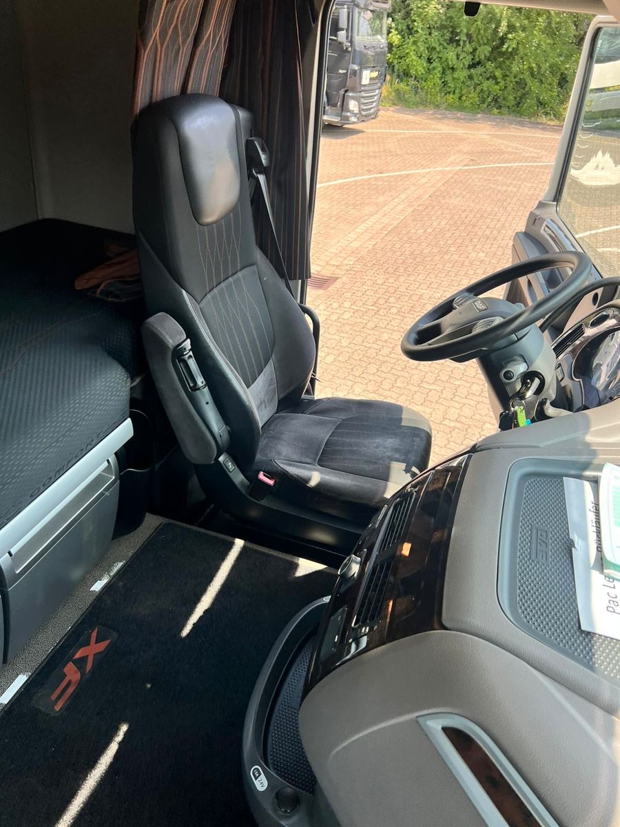 Fahrzeugabbildung DAF 2xStück XF 480 FT, Intarder, Bj.2021