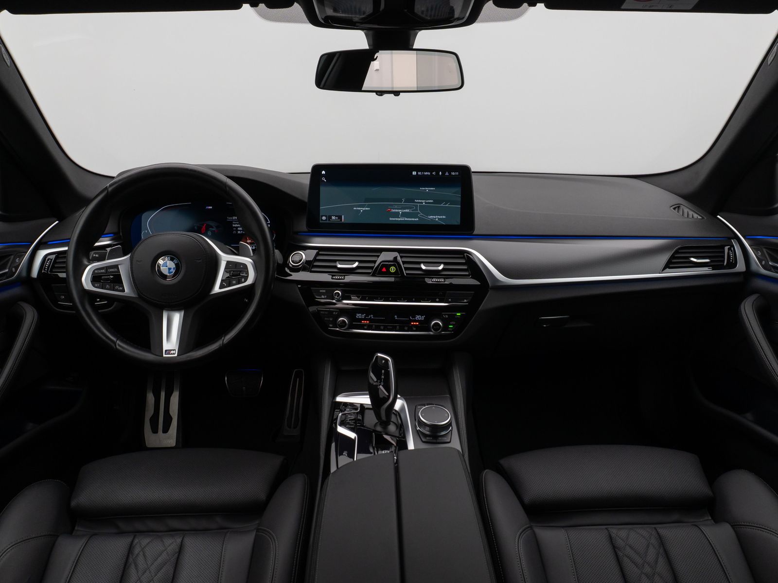 Fahrzeugabbildung BMW 530i M Sport Kamera DAB CockPitPro Komfort Alarm