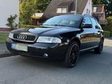 Audi A4 B5 Avant 1.8 - Audi A4 aus 2000: 1.8