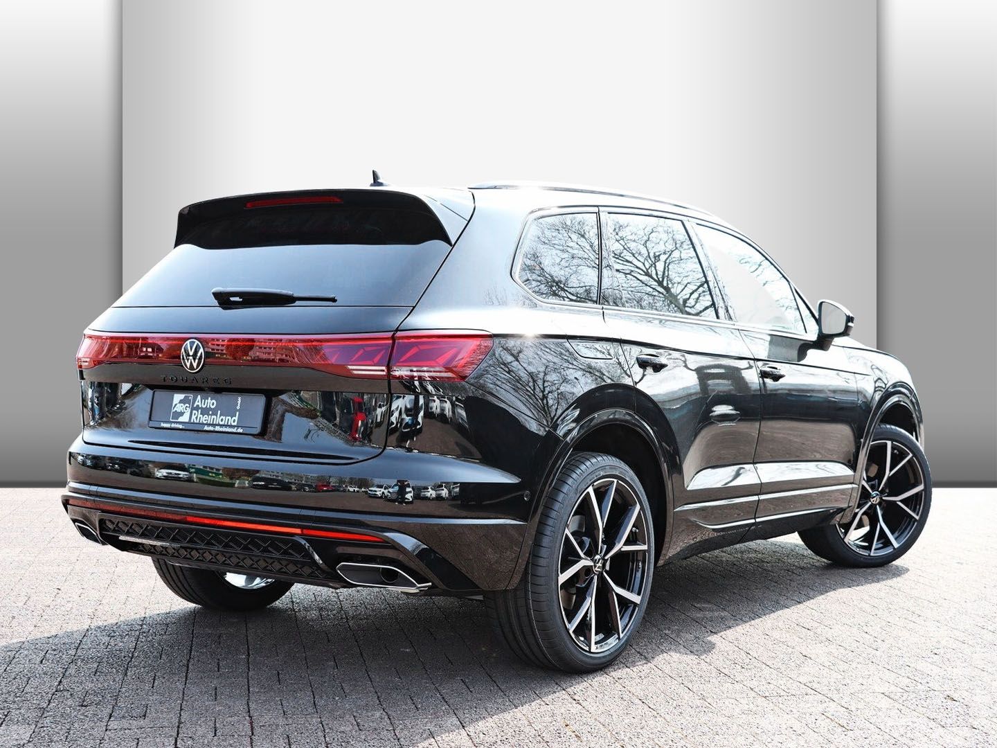 Volkswagen Touareg R-Line 4MOTION 3.0 V6 TDI SCR AHK LEDER foto 2