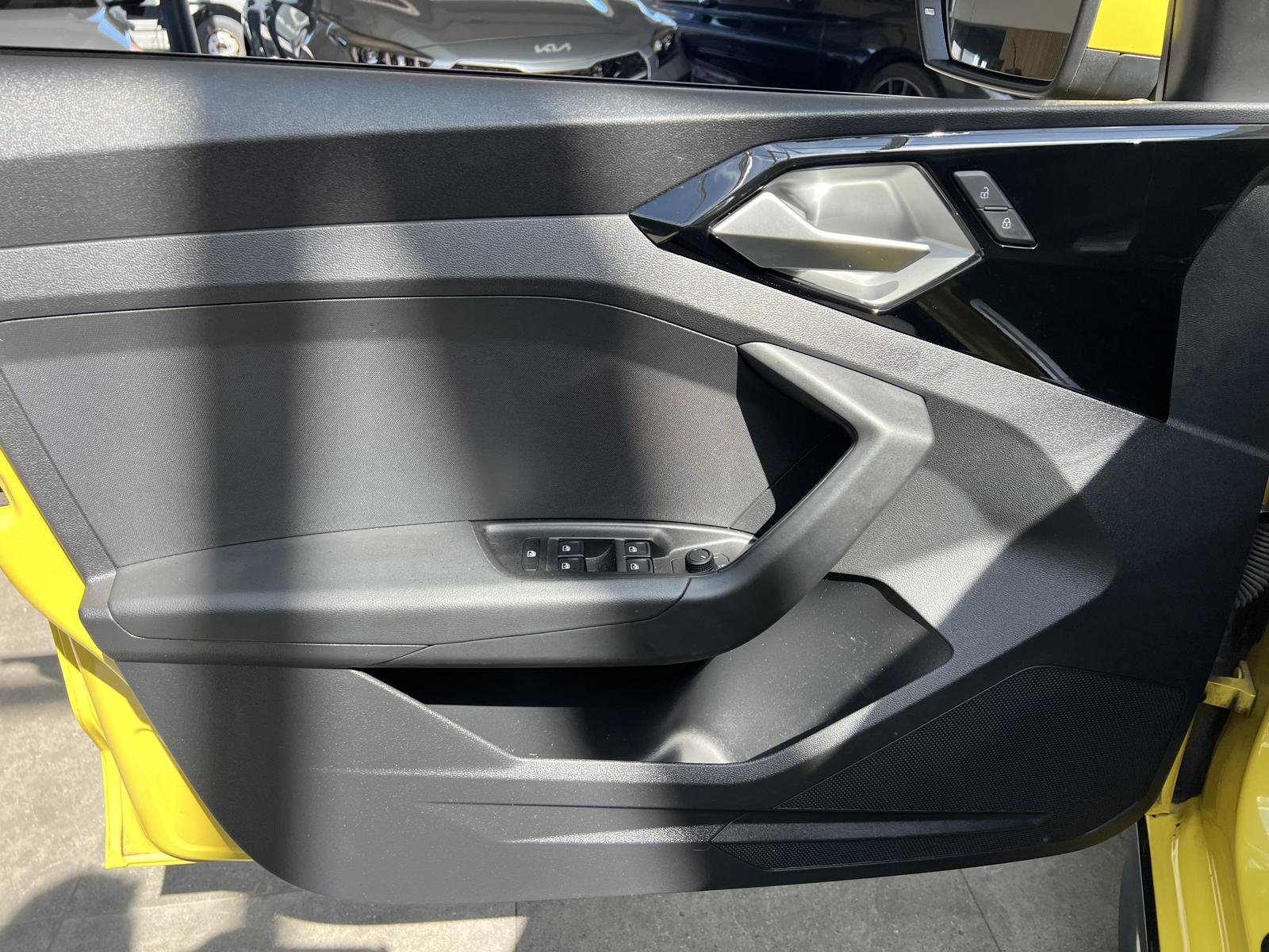 Audi A1 30 TFSI Citycarver PDC Navi SHZ digital Tacho, миниатюра 18