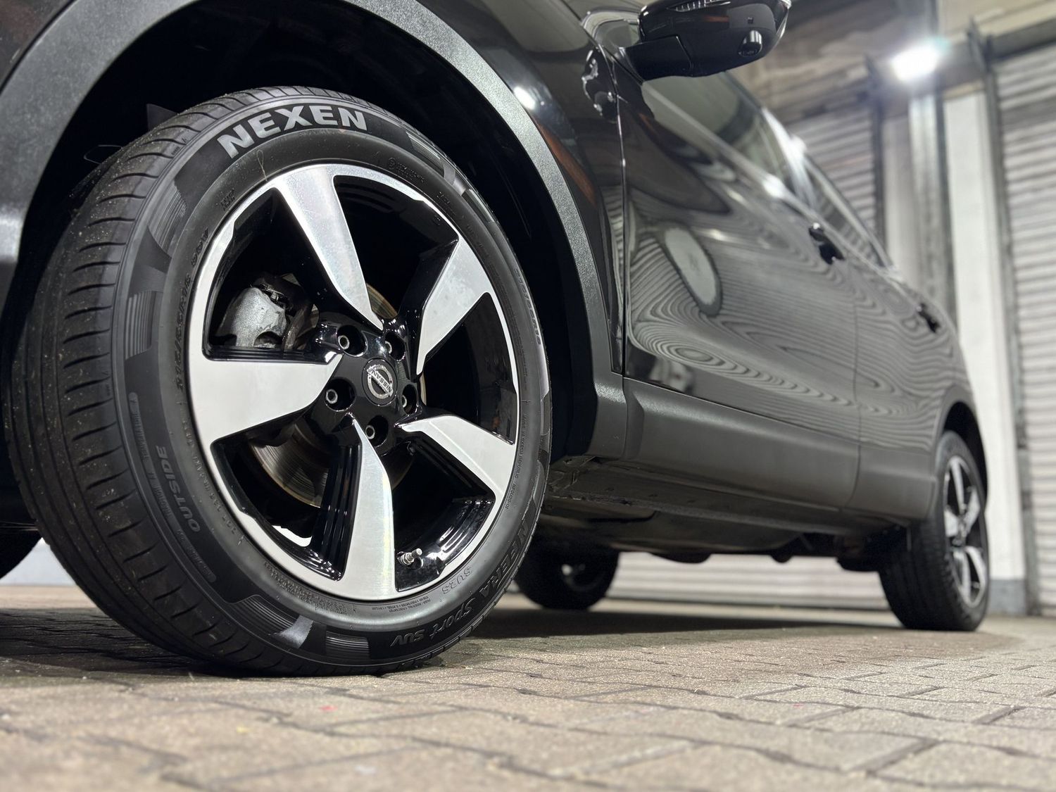 Fahrzeugabbildung Nissan Qashqai N-Vision#Kamera#Spur#Verkennung#Tempo