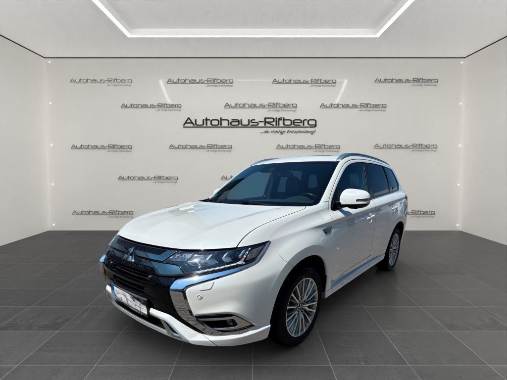 Image of Mitsubishi Outlander
