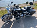 Harley-Davidson Road King Classic - Motorräder in Wiesbaden