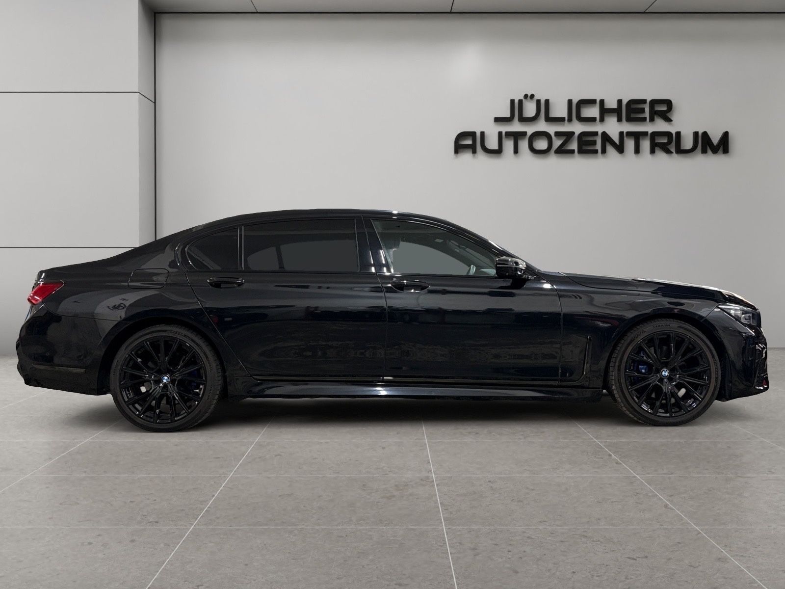 BMW 740Li xDrive M Sport foto 2