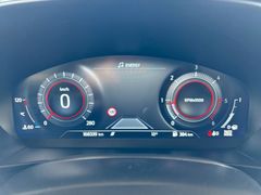 Fahrzeugabbildung Ford Focus Turnier ST - LED*HUD*19"LM*Pano*Kamera*B&O