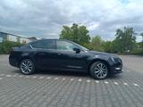 Skoda Octavia 1.6 TDI SCR NaviTeilleder - Skoda Octavia mit Diesel-Antrieb: Limousine, 1.6
