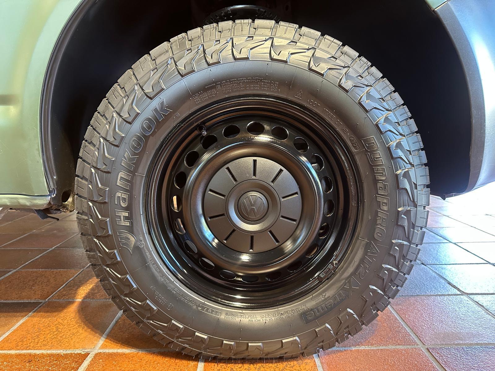 Volkswagen T5 WIDDER 4MOTION KURZ SEIKEL ROCKTON BUNDESWEHR