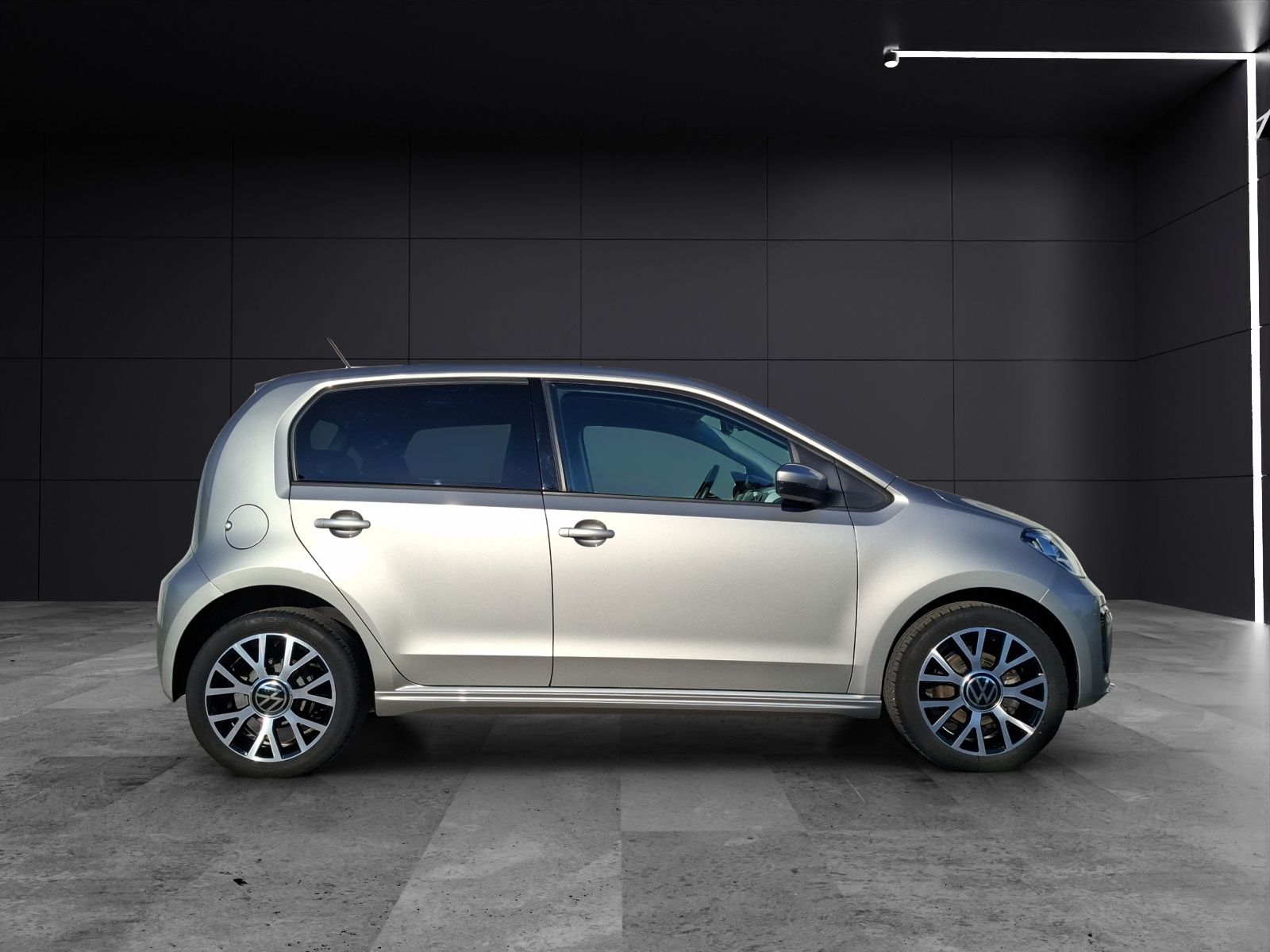 Fahrzeugabbildung Volkswagen e-up! Max Climatronic GRA RFK DAB SH LM