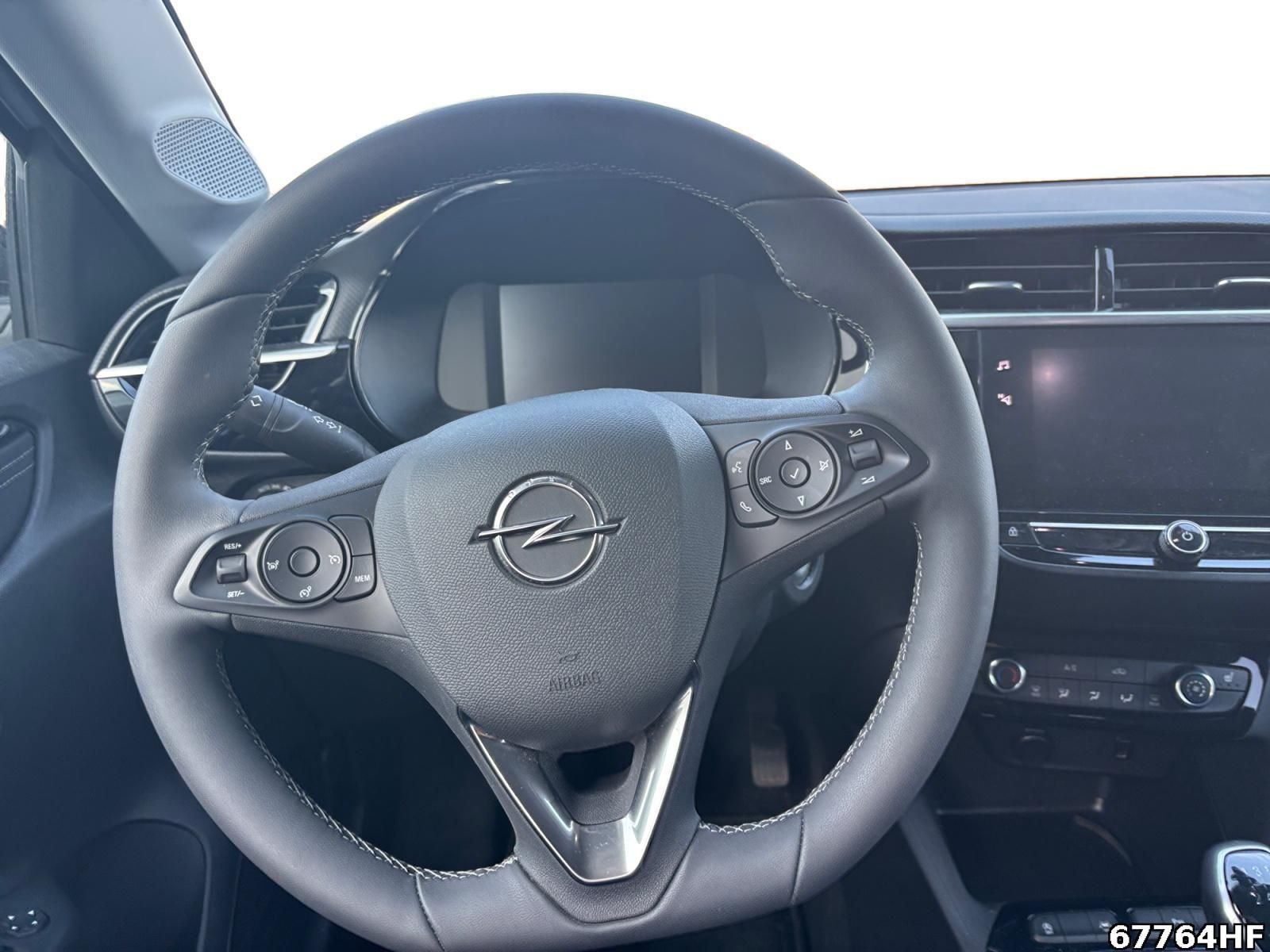 Fahrzeugabbildung Opel Corsa F +SHZ+ALLWETTERREIFEN+LEDER+LANEASSIST+