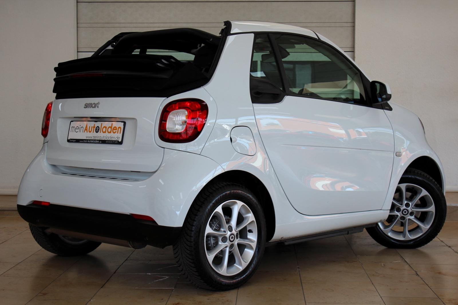 Smart ForTwo Cabrio 1.0 Aut. Passion *NAVI*SHZ*LED*
