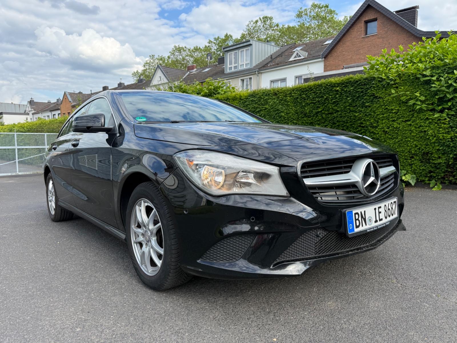 Mercedes-Benz CLA Shooting Brake CLA 180