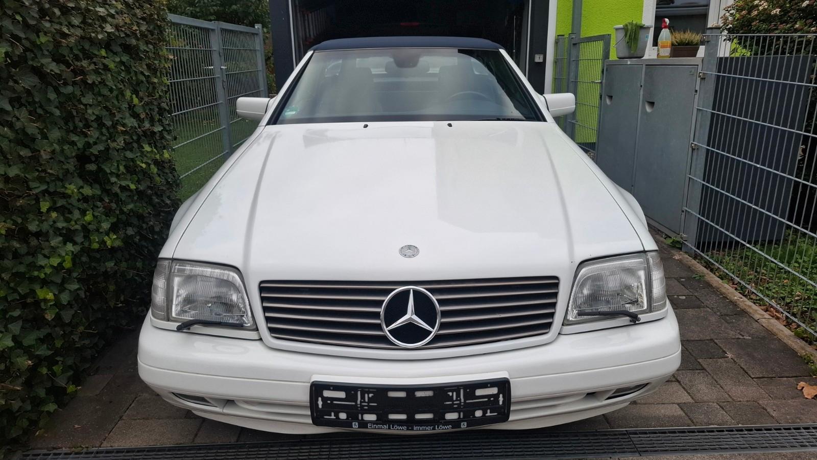 Mercedes-Benz SL 320