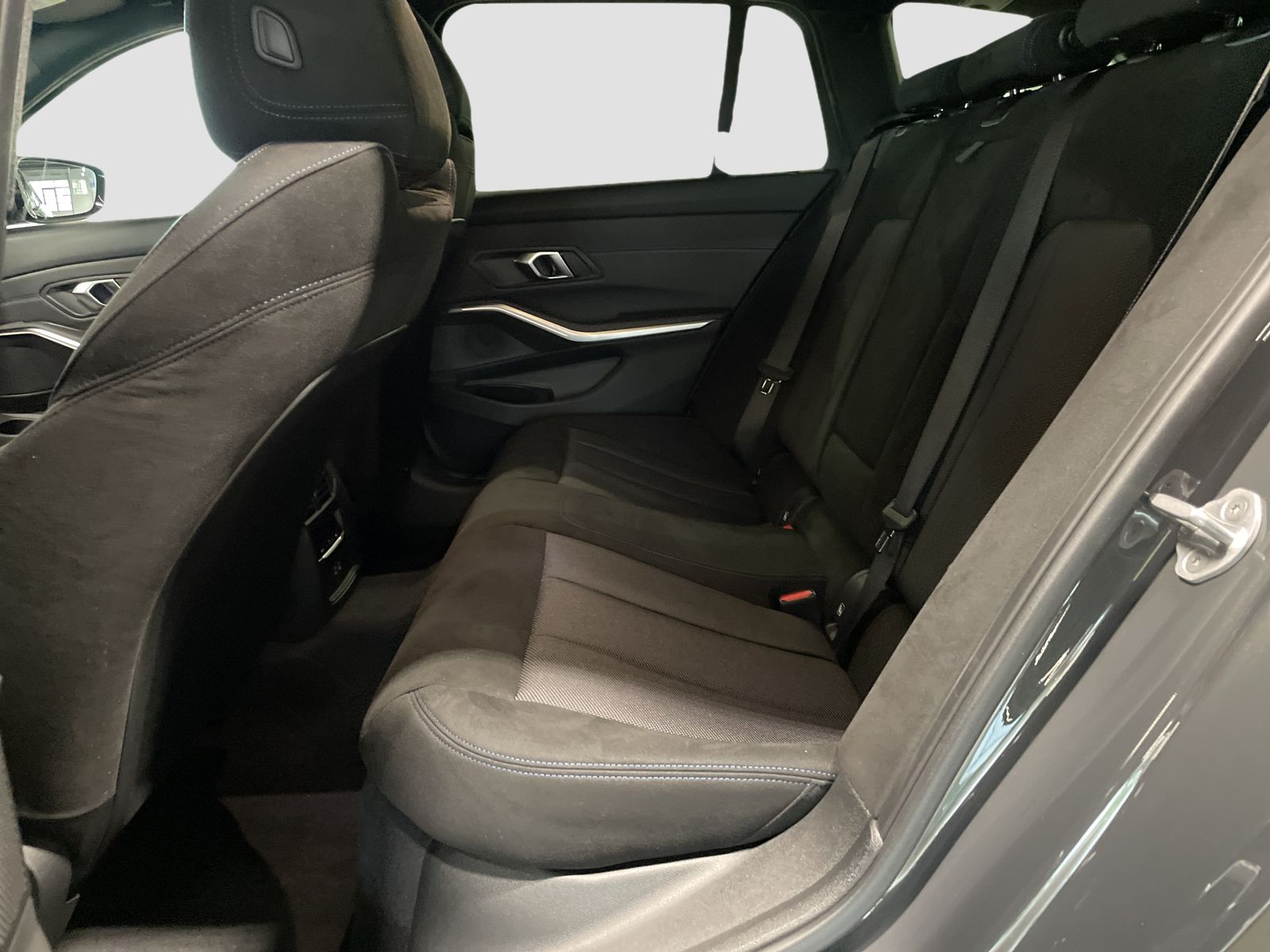 BMW 320 - Bild 13