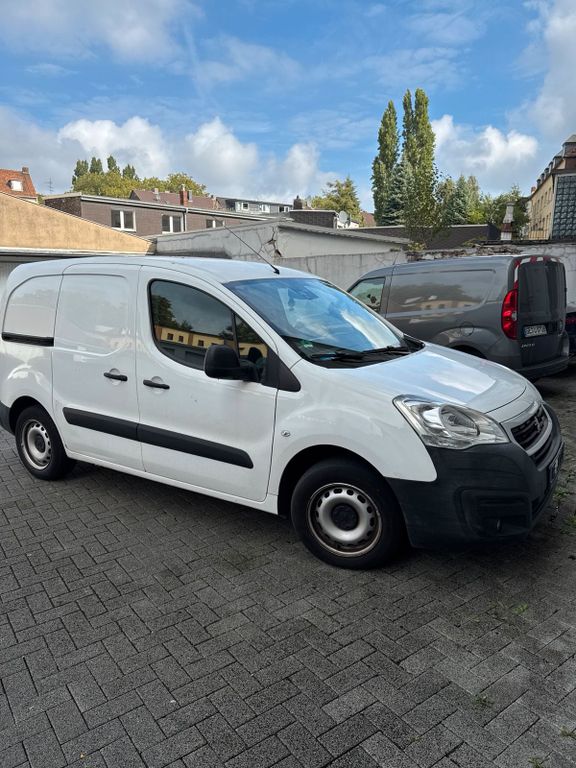 Image of Peugeot Partner Tepee
