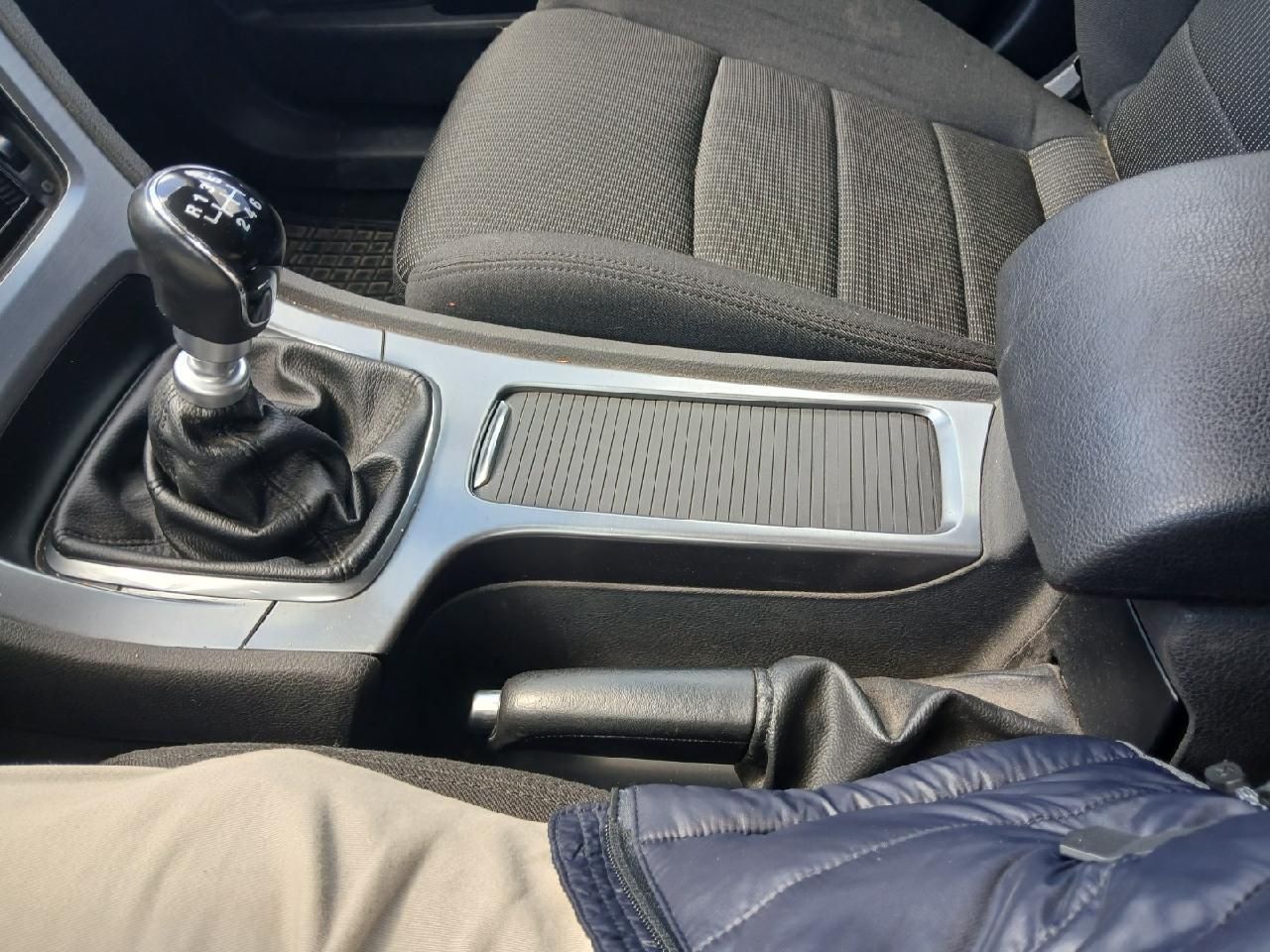 Fahrzeugabbildung Ford Mondeo Turnier Titanium
