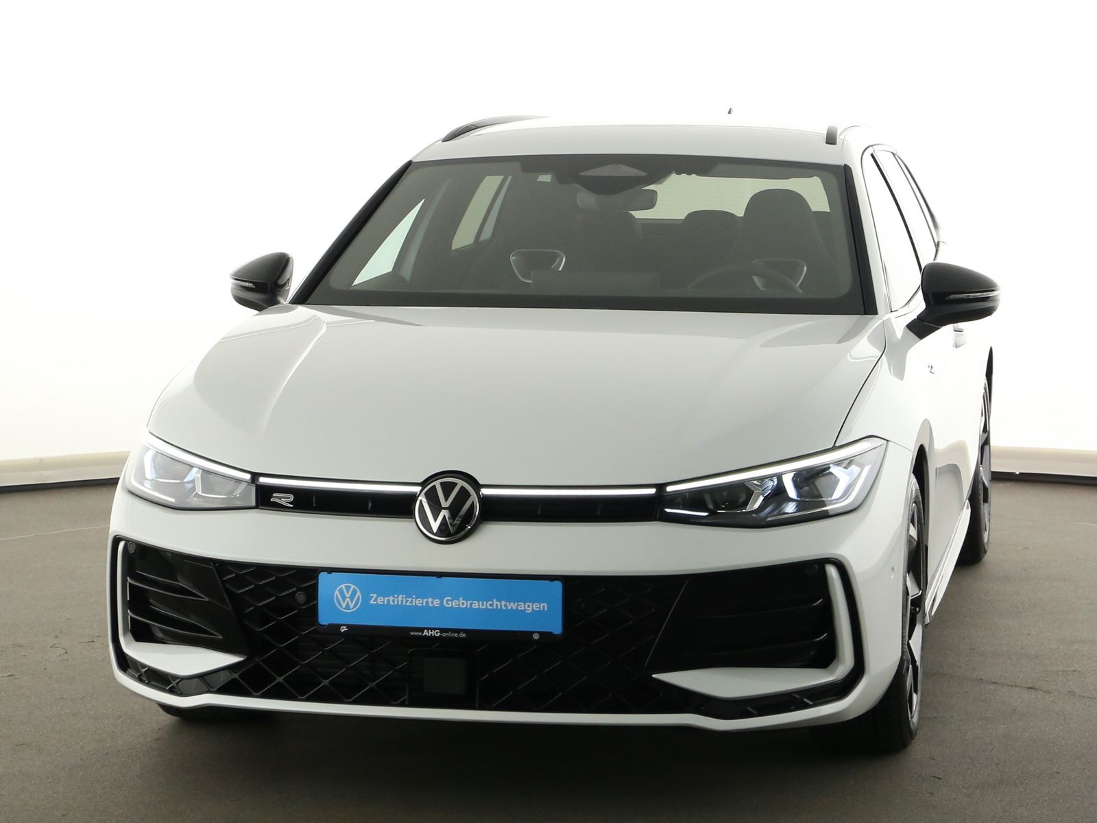Volkswagen Passat Variant 2.0 TDI DSG R-Line LED Navi Head foto 5