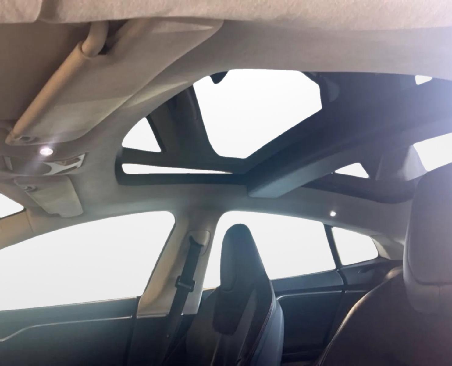 TESLA MODEL S P85 475CH - SUPERCHARGE GRATUITE - 1ERE MAIN - HISTORIQUE ENTRETIEN COMPLET
