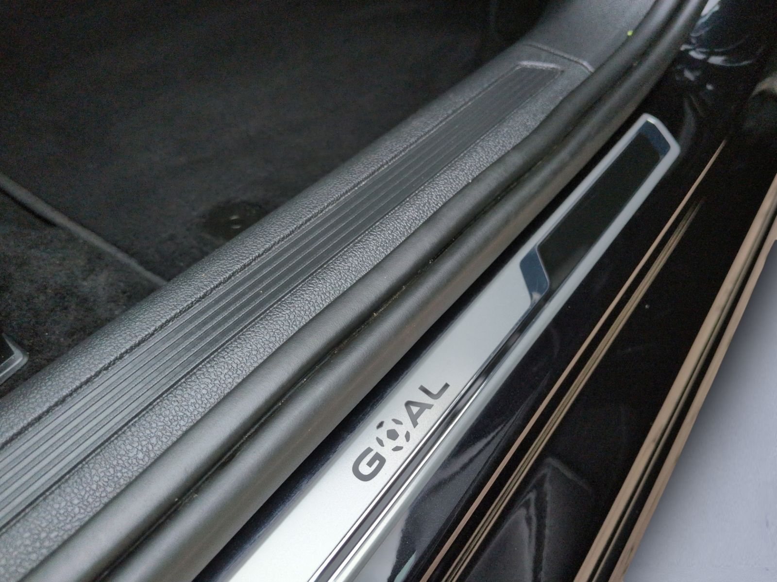 Polo 1.0TSI DSG GOAL LED+AHK+NAVI+SHZ+