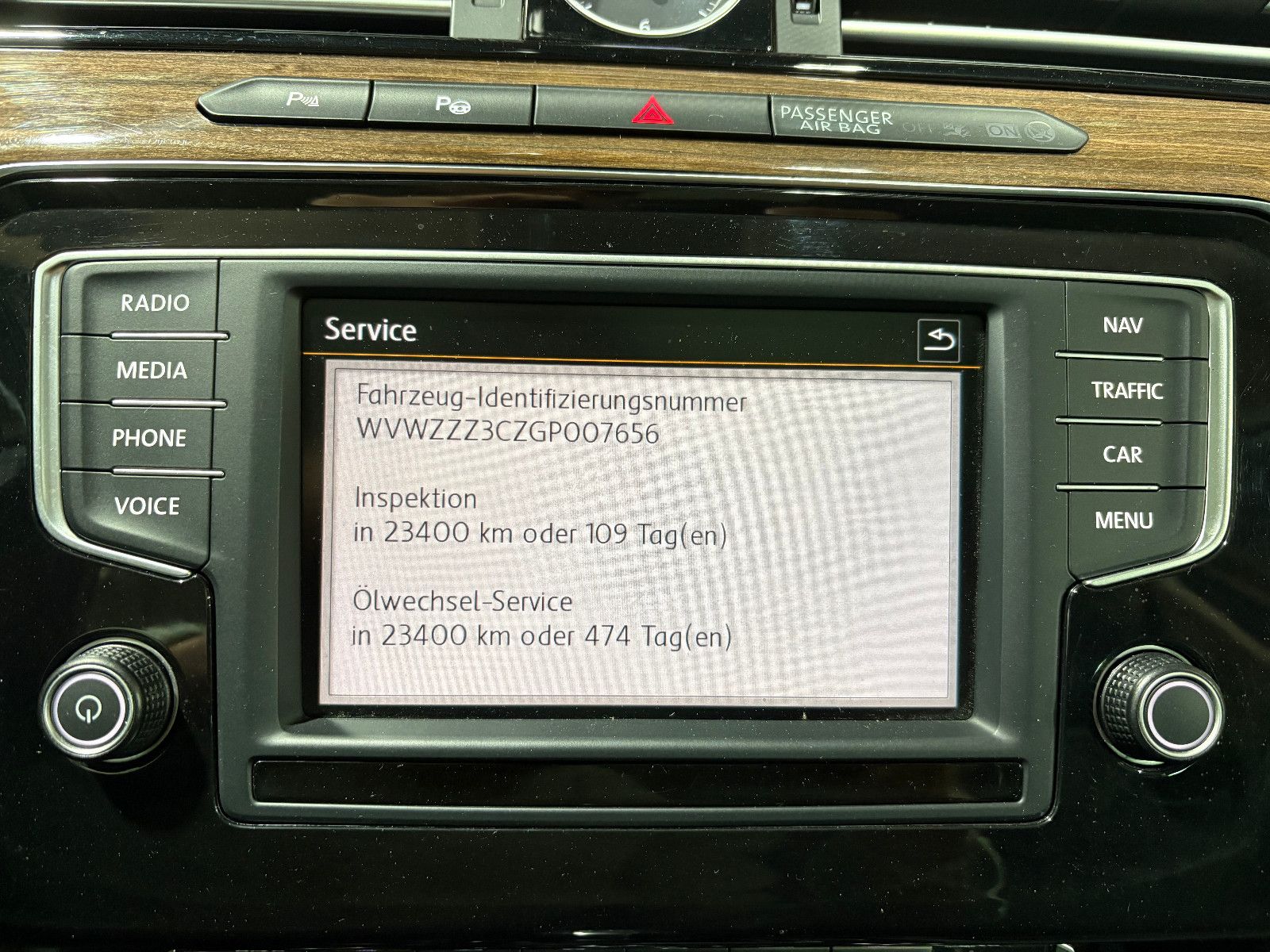 Fahrzeugabbildung Volkswagen Passat Variant Highline BMT/KAMERA/NAVI/SHZ/ACC/