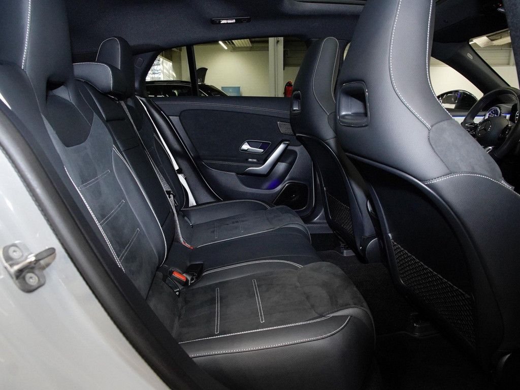 Mercedes-Benz CLA 220 SB d AMG Sport Special Edition NIGHT ACC foto 9