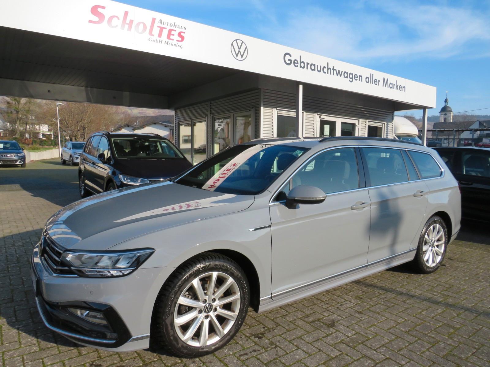 Volkswagen Passat Variant Business DSG R-Line RFK ACC APP