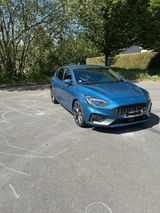 Ford Focus 2,3 EcoBoost ST Styling-Paket ST Styli... - Ford Focus: St3
