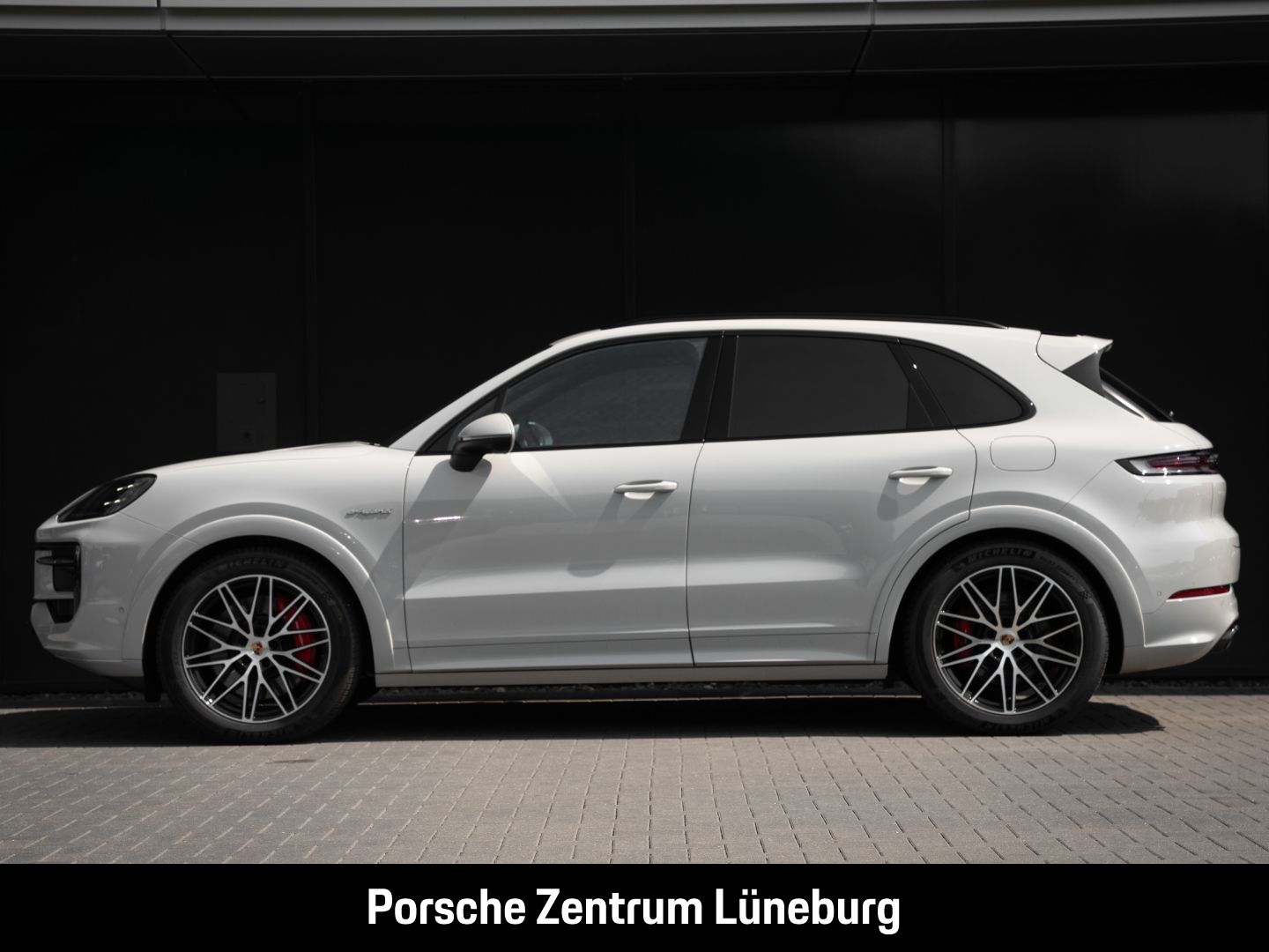 Porsche Cayenne S E-Hybrid InnoDrive HA-Lenkung Head-Up imagem 2