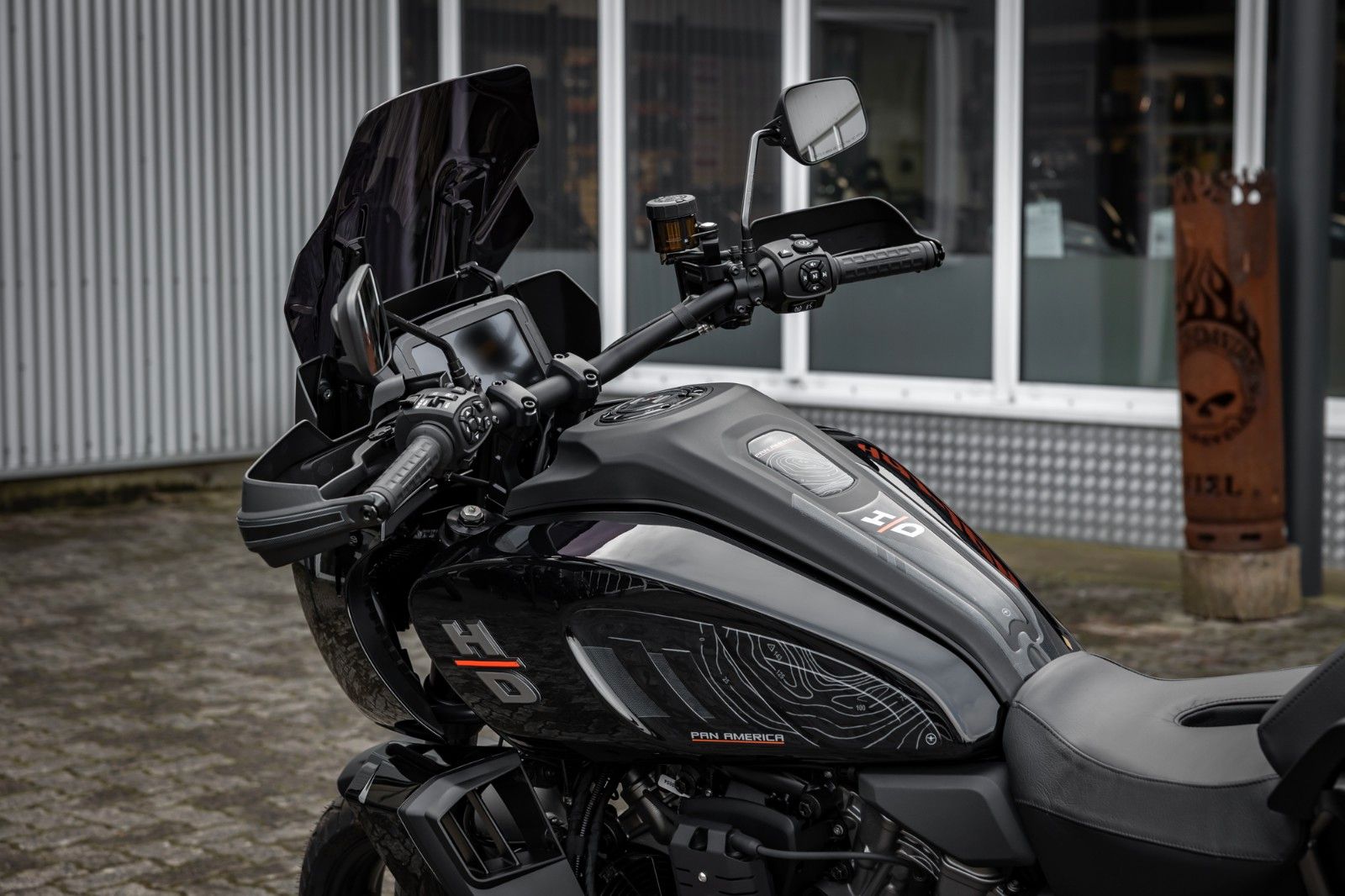 Fahrzeugabbildung Harley-Davidson PAN AMERICA RA1250 - TOURING AUSSTATTUNG