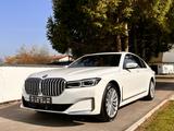 BMW 750 7 750 i xDrive LASER/ACC/SK/H&K - weiße BMW 7er Reihe