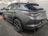 Alfa Romeo Stelvio Veloce Q4 NAVI SHZ LEDER-ARMATURENBRETT - Alfa Romeo Jahreswagen
