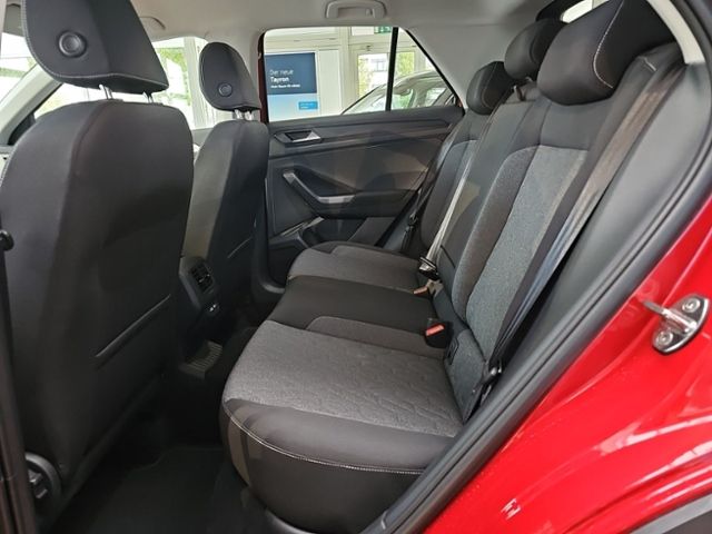 Fahrzeugabbildung Volkswagen T-Roc 1.5 TSI DSG Move NAVI SHZ APP LM17 GJR