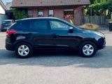 Hyundai ix35 Style 2WD 2.0 *2.Hand*wenig km*Tüv* - gebrauchte Hyundai ix35 aus dem Jahr 2010