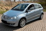 Mercedes-Benz Mercedes B200/Allwetter/Sitzh/Xenon/TÜV 04.28 - Mercedes-Benz B 200 in Rostock