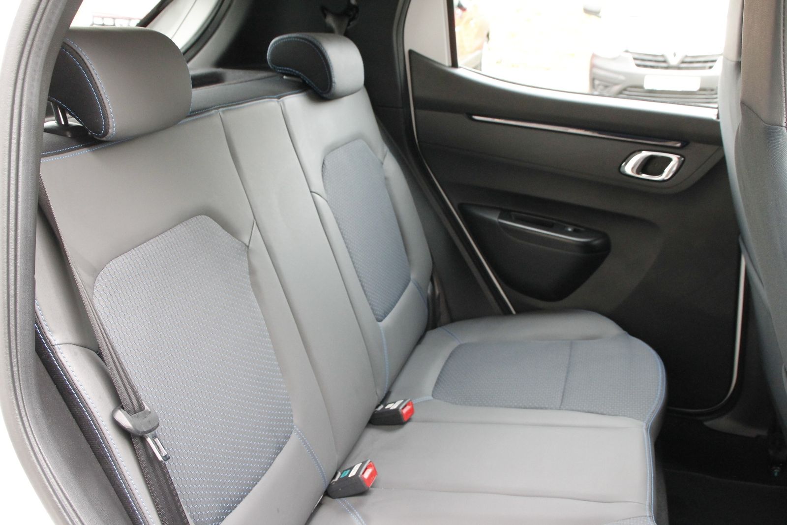 Fahrzeugabbildung Dacia Spring Comfort