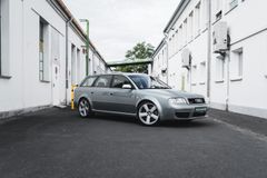Fahrzeugabbildung Audi RS6 4.2 Handschalter *über 60k€ investiert*MwSt*