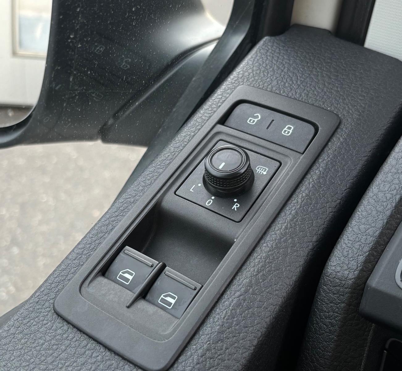 Volkswagen T6 Transporter Kühlwagen*PDC*KÜHL*KLIMA*ALLS*EU6