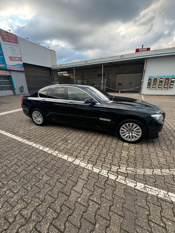 BMW 730d 240ps