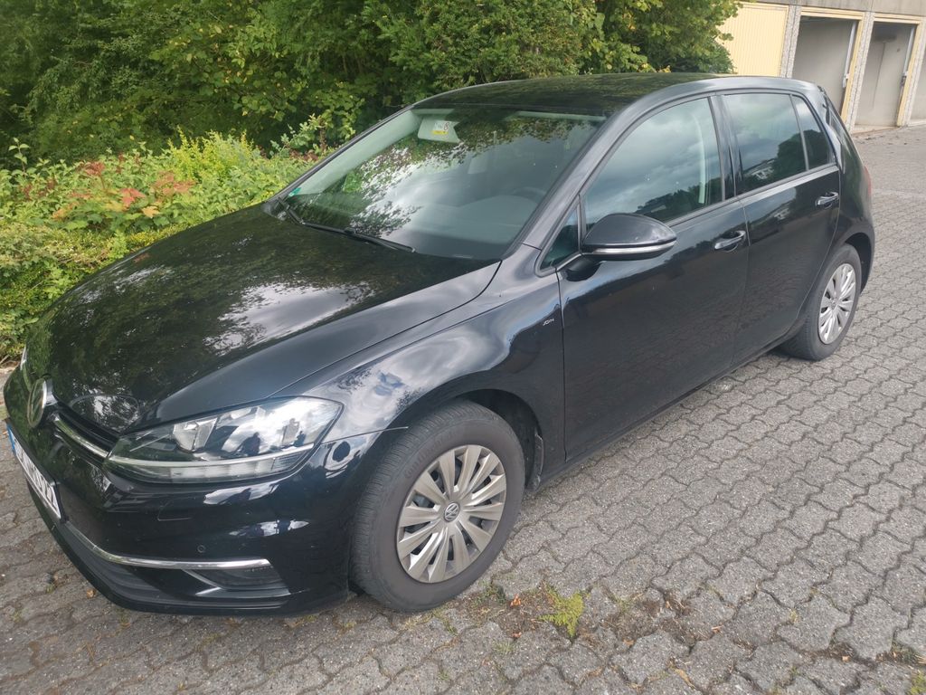 Image of Volkswagen Golf