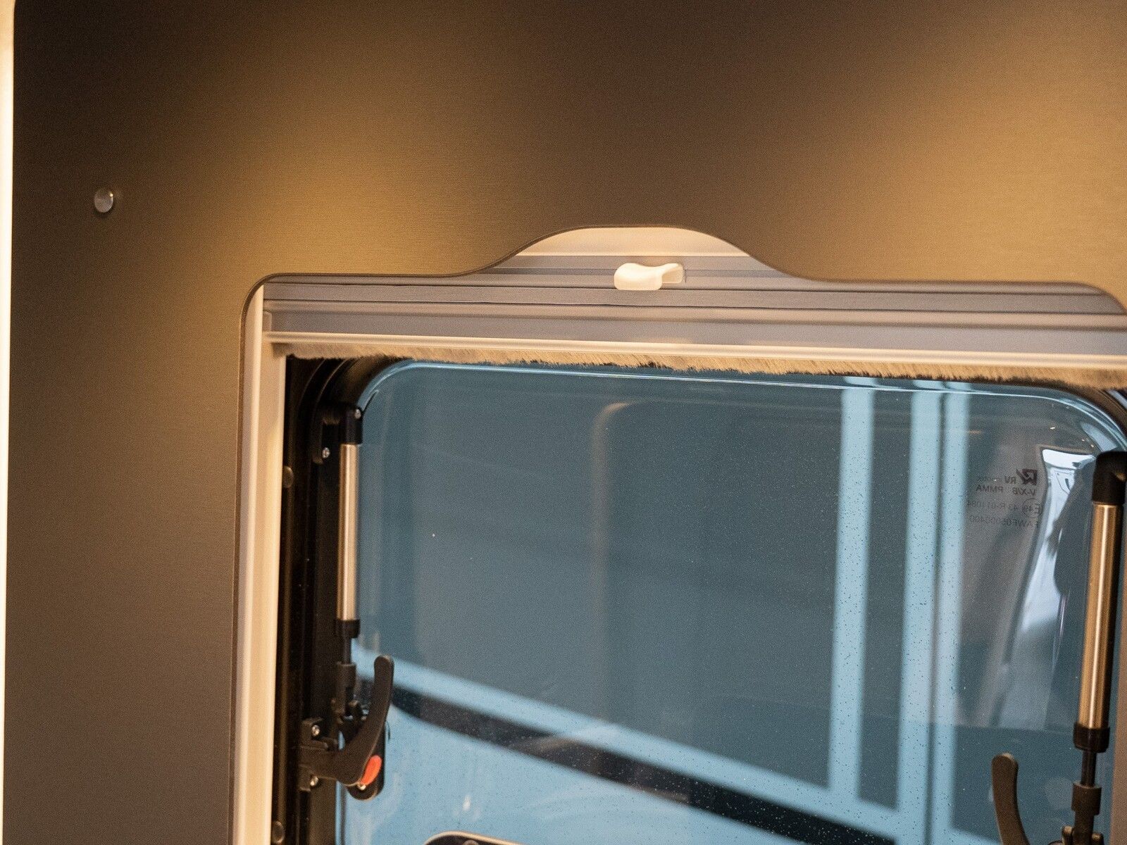 Fahrzeugabbildung Dethleffs Just Camp Active T 7052 DBL ACC-Paket/Automatik