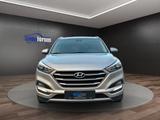 Hyundai Tucson Intro Edition 4WD AUT.°AHK°NAV°KAMERA°SHZ - Hyundai TUCSON mit Diesel-Antrieb: Geländewagen, Automatik