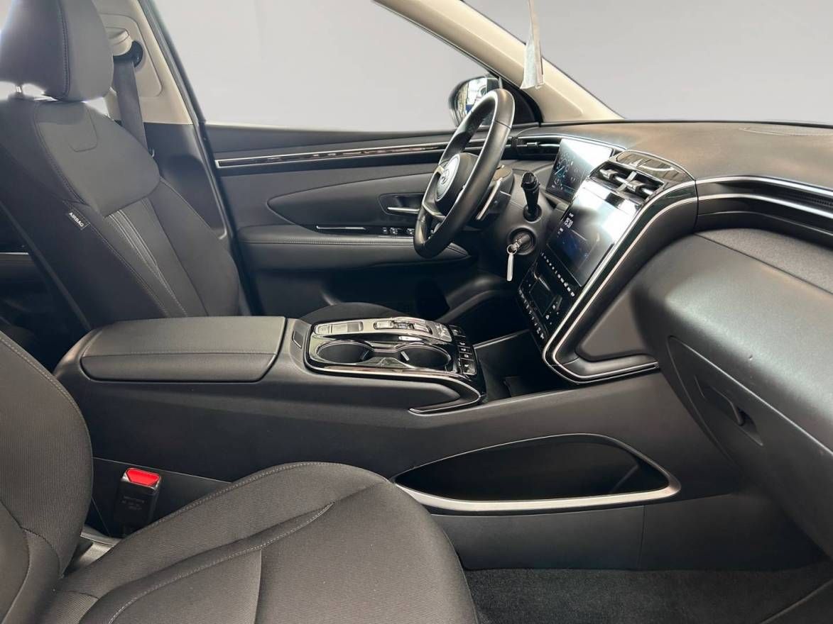 Fahrzeugabbildung Hyundai TUCSON Plug-in-Hybrid  Funktions-Paket, Navigati