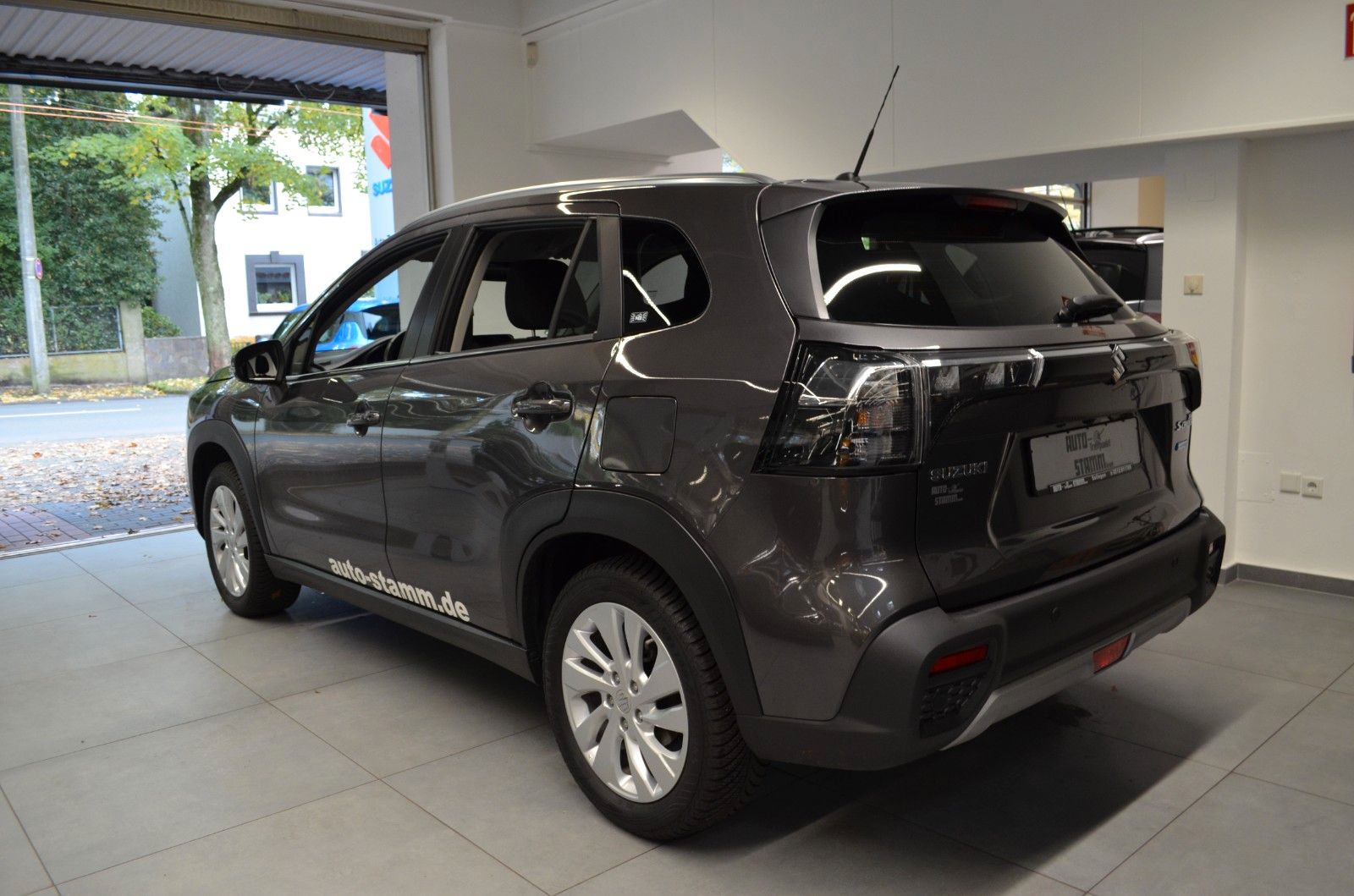 Fahrzeugabbildung Suzuki (SX4) S-Cross 1.4 BOOSTERJET Hybrid Comfort