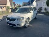 Skoda Yeti 2.0 TDI 4x4 Allrad AHK, Tempomat, Alu 17" - Skoda Yeti in Stuttgart