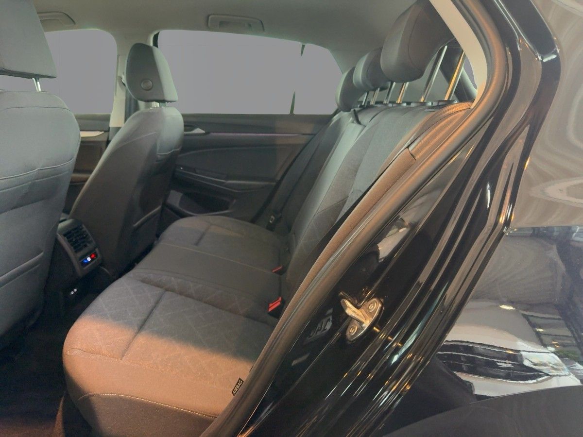 Volkswagen Golf - Bild 13