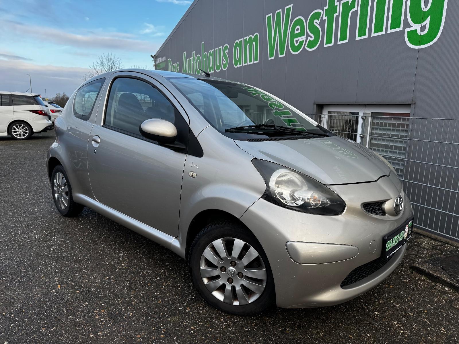 Toyota AYGO "ckIN2U" EDITION KLIMA+ZV+LEDER+