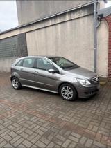 Mercedes-Benz Mercedes B200 CDI - Mercedes-Benz B 200
